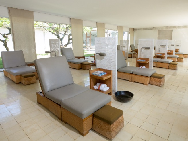 足底按摩60分鐘(THETA SPA)